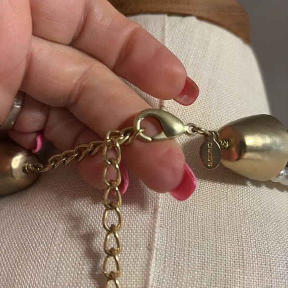 Chicos CHUNKY Multi-Strand Pearl bead Necklace white gray gold taupe pearls NWOT - Picture 7 of 13